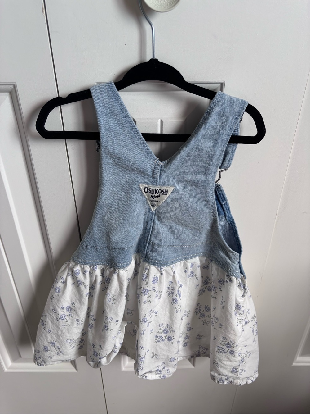 OshKosh B'gosh Light Blue Denim and White Floral Skirt Overalls - Picture 4 of 7